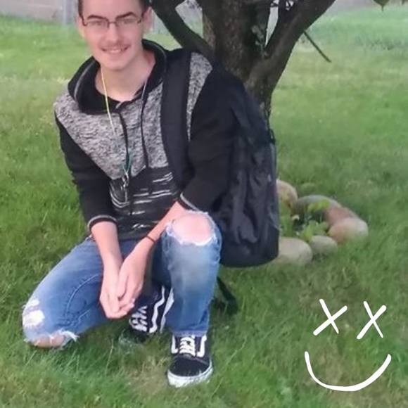 Meet your Posher, James - Picture 1 of 1